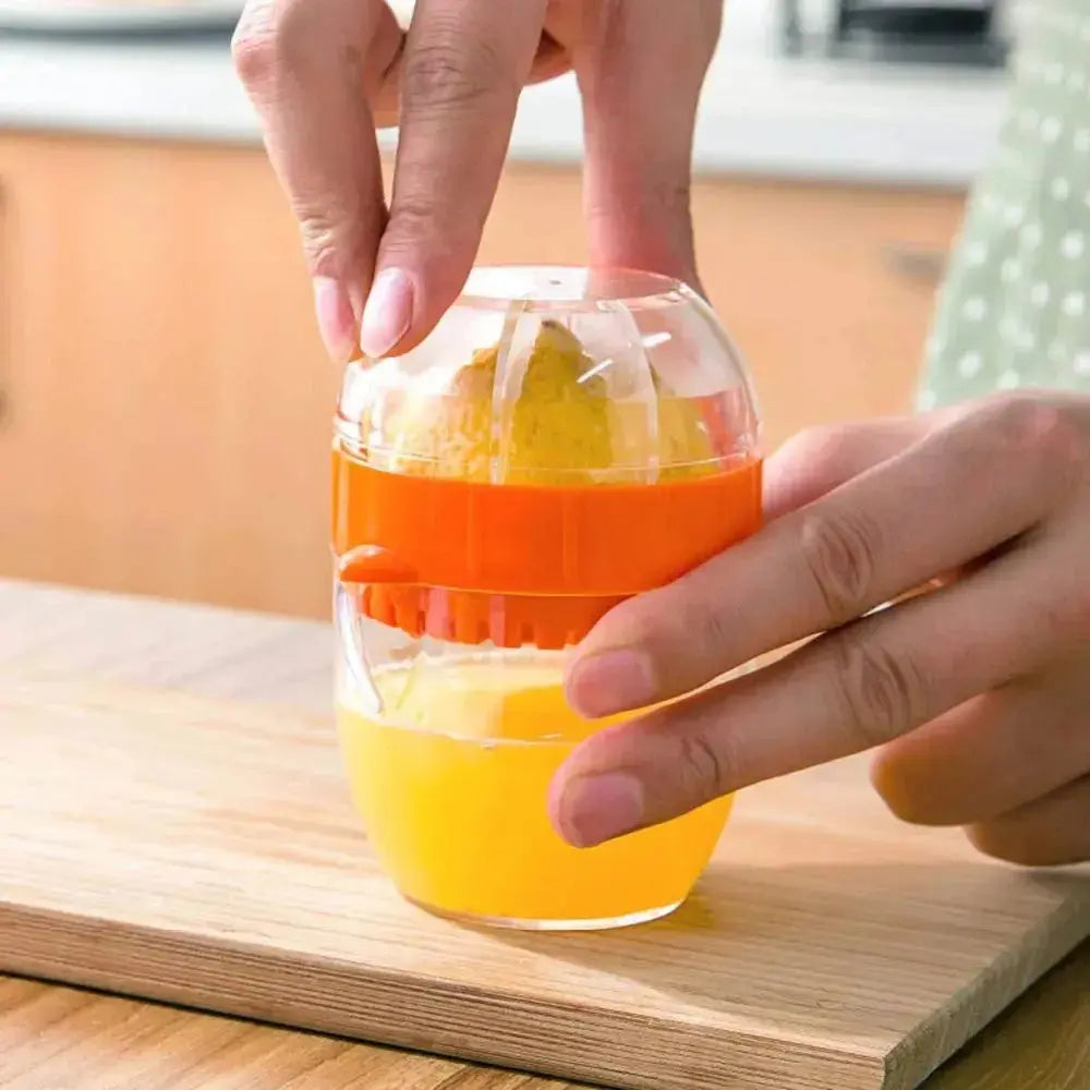 Manual Citrus Juicer and Pour Spout - ChaCha Kitchen-