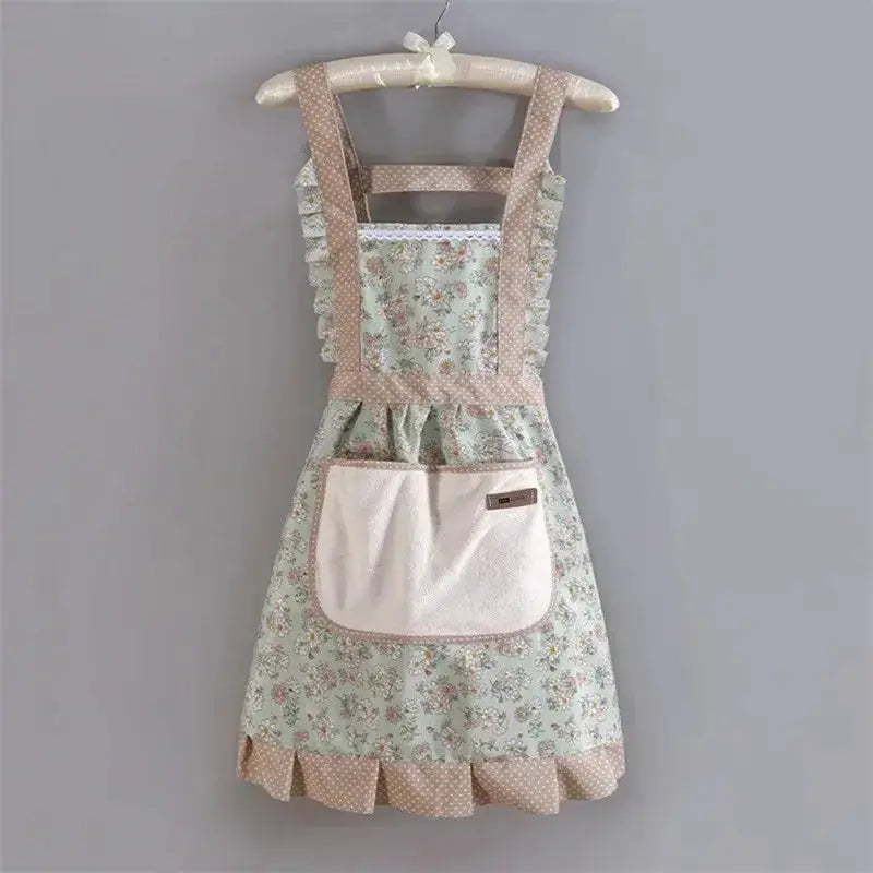 Granny Style Ruffled Apron - ChaCha Kitchen-