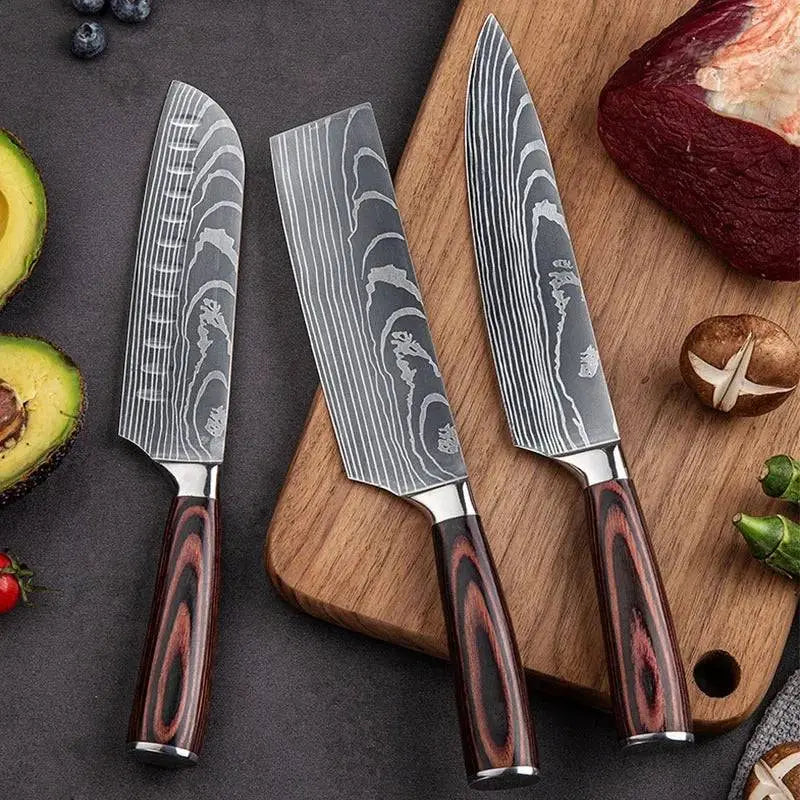 Set of three Damascus Knives for Fruit Cutting | Sharp & Stylish with patterned blades and wooden handles, ideal for kitchen use.